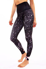 Onzie High Rise Graphic Legging Firefly